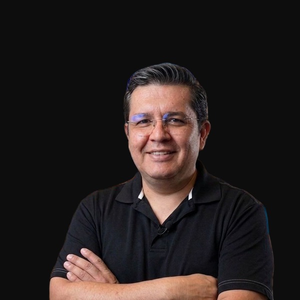 Emmanuel Salazar Aramburu